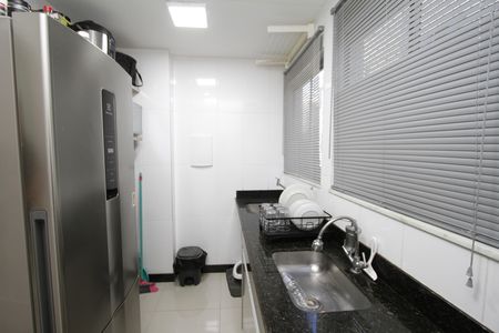 Cozinha de apartamento à venda com 2 quartos, 68m² em Castelo, Belo Horizonte