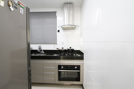 Cozinha de apartamento à venda com 2 quartos, 68m² em Castelo, Belo Horizonte