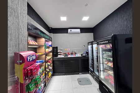Área comum de apartamento para alugar com 2 quartos, 58m² em Barra da Tijuca, Rio de Janeiro