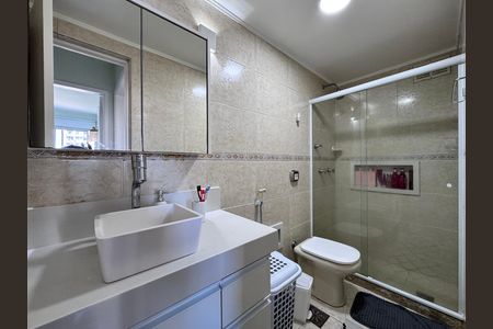 Banheiro Social de apartamento para alugar com 2 quartos, 58m² em Barra da Tijuca, Rio de Janeiro