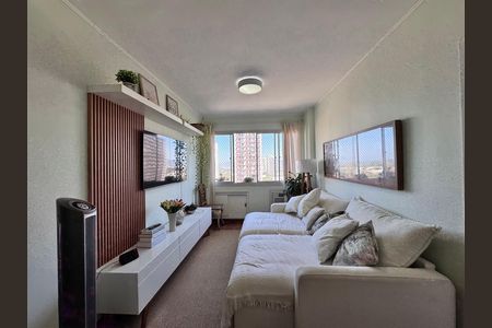 Sala de apartamento para alugar com 2 quartos, 58m² em Barra da Tijuca, Rio de Janeiro
