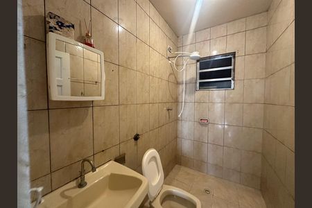 Banheiro de casa para alugar com 1 quarto, 35m² em Vila Militar, Barueri