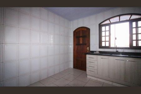 Casa para alugar com 2 quartos, 130m² em Jardim Ipanema(zona Leste), São Paulo