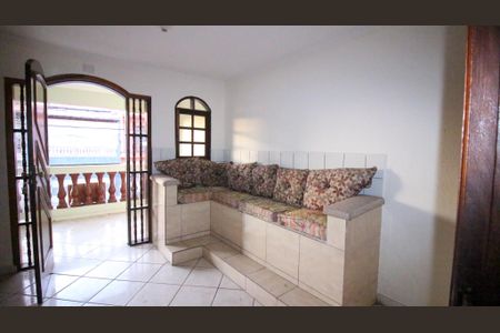 Casa para alugar com 2 quartos, 130m² em Jardim Ipanema(zona Leste), São Paulo