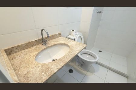 Apartamento à venda com 73m², 3 quartos e 2 vagasBanheiro