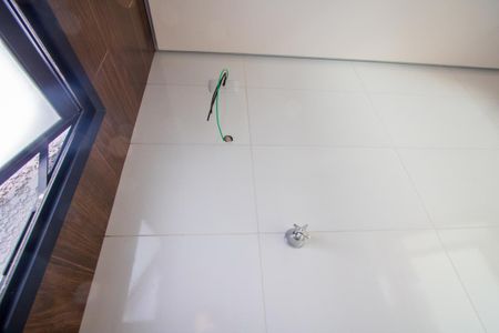 Apartamento à venda com 105m², 2 quartos e 2 vagasBanheiro social