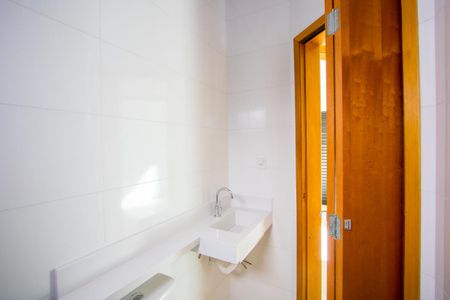 Apartamento à venda com 105m², 2 quartos e 2 vagasBanheiro social