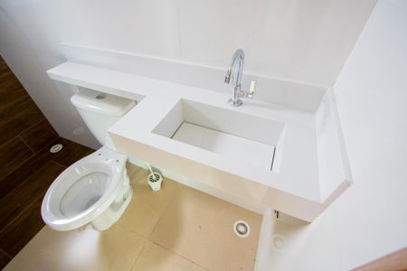 Apartamento à venda com 105m², 2 quartos e 2 vagasBanheiro social