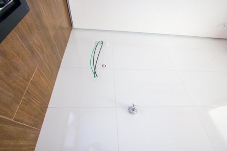 Apartamento à venda com 105m², 2 quartos e 2 vagasBanheiro do quarto 1