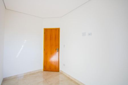 Apartamento à venda com 105m², 2 quartos e 2 vagasQuarto 2
