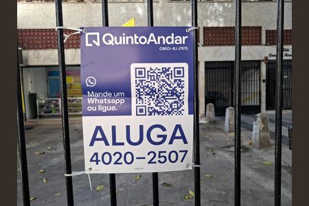 Placa de apartamento para alugar com 1 quarto, 30m² em Centro, Rio de Janeiro