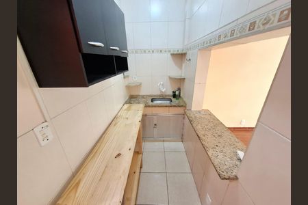 Cozinha de apartamento para alugar com 1 quarto, 30m² em Centro, Rio de Janeiro