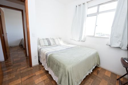 Quarto 2 de apartamento à venda com 3 quartos, 60m² em Novo Eldorado, Contagem