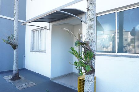 Fachada do bloco de apartamento para alugar com 2 quartos, 50m² em Jardim Brasil, São Carlos
