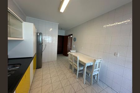 Apartamento para alugar com 144m², 3 quartos e 2 vagasCozinha