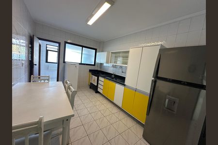 Apartamento para alugar com 144m², 3 quartos e 2 vagasCozinha