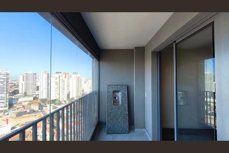 Studio para alugar com 36m², 1 quarto e sem vaga Studio para alugar com 36m², 1 quarto e sem vagaVaranda