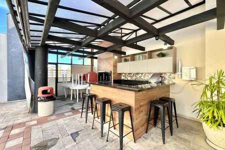 Apartamento para alugar com 80m², 2 quartos e 1 vaga Apartamento para alugar com 80m², 2 quartos e 1 vagaÁrea comum - Churrasqueira