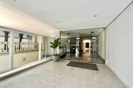 Apartamento para alugar com 80m², 2 quartos e 1 vaga Apartamento para alugar com 80m², 2 quartos e 1 vagaHall de entrada