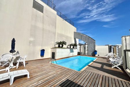 Apartamento para alugar com 80m², 2 quartos e 1 vaga Apartamento para alugar com 80m², 2 quartos e 1 vagaÁrea comum - Piscina