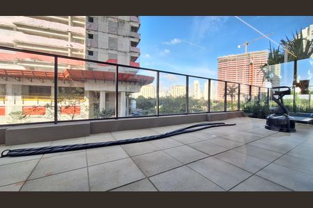 Apartamento à venda com 188m², 3 quartos e 2 vagas Apartamento à venda com 188m², 3 quartos e 2 vagasAcademia