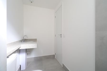 Apartamento à venda com 188m², 3 quartos e 2 vagasBanheiro da Suíte 1