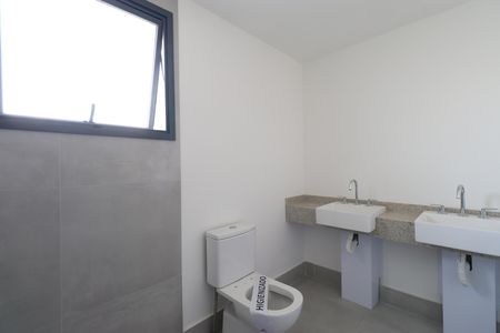 Apartamento à venda com 188m², 3 quartos e 2 vagasBanheiro da Suíte 3