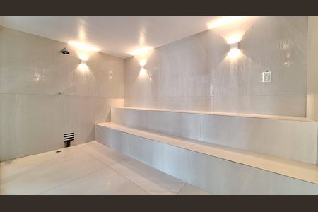 Apartamento à venda com 188m², 3 quartos e 2 vagas Apartamento à venda com 188m², 3 quartos e 2 vagasSauna úmida