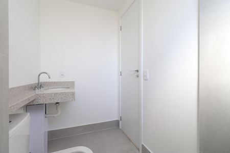 Apartamento à venda com 188m², 3 quartos e 2 vagasBanheiro da Suíte 2