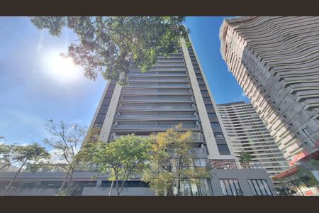 Apartamento à venda com 188m², 3 quartos e 2 vagas Apartamento à venda com 188m², 3 quartos e 2 vagasFachada