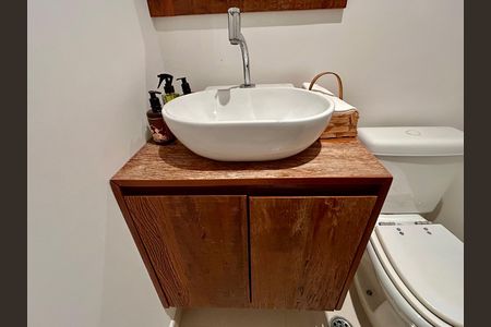 Lavabo de apartamento à venda com 4 quartos, 151m² em Mooca, São Paulo