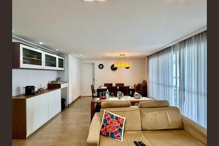 Sala de apartamento à venda com 4 quartos, 151m² em Mooca, São Paulo