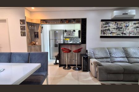 Apartamento à venda com 75m², 2 quartos e 2 vagas Apartamento à venda com 75m², 2 quartos e 2 vagasSala