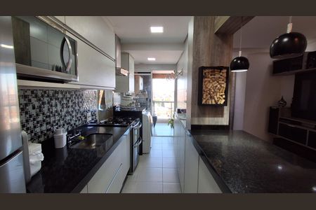 Cozinha de apartamento à venda com 2 quartos, 75m² em Barcelona, São Caetano do Sul