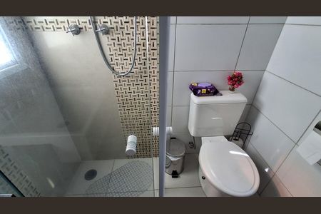 Apartamento à venda com 75m², 2 quartos e 2 vagas Apartamento à venda com 75m², 2 quartos e 2 vagasBanheiro Suíte 2