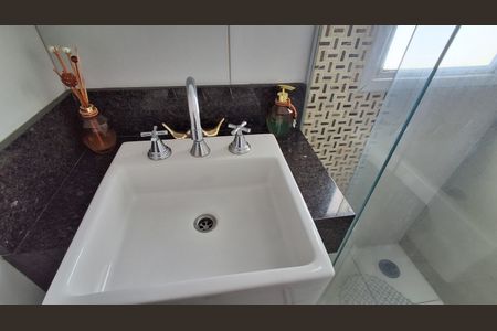 Banheiro Suíte 2 de apartamento à venda com 2 quartos, 75m² em Barcelona, São Caetano do Sul