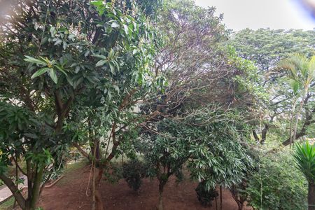 Vista  de apartamento para alugar com 2 quartos, 77m² em Km 18, Osasco