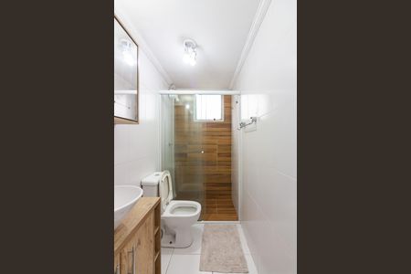 Banheiro  de apartamento para alugar com 2 quartos, 77m² em Km 18, Osasco