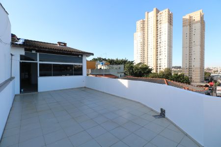 Studio para alugar com 70m², 1 quarto e sem vaga Studio para alugar com 70m², 1 quarto e sem vagaVaranda