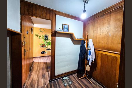 Apartamento à venda com 57m², 1 quarto e sem vaga Apartamento à venda com 57m², 1 quarto e sem vagaCloset