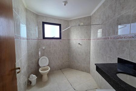 Apartamento para alugar com 122m², 3 quartos e 1 vaga Apartamento para alugar com 122m², 3 quartos e 1 vagaBanheiro da Suíte 1