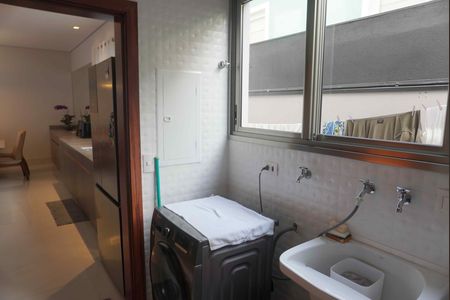 Área de Serviço de casa de condomínio para alugar com 2 quartos, 345m² em Residencial Morada dos Lagos, Barueri
