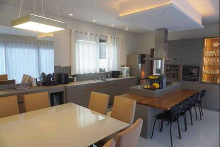 Cozinha de casa de condomínio para alugar com 2 quartos, 345m² em Residencial Morada dos Lagos, Barueri
