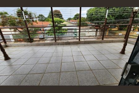 Casa para alugar com 200m², 2 quartos e 2 vagas