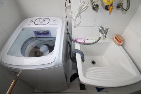 Área de Serviço de apartamento para alugar com 2 quartos, 45m² em Jardim Copacabana, São José dos Campos