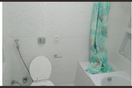 Banheiro da Suíte de apartamento para alugar com 1 quarto, 70m² em Copacabana, Rio de Janeiro