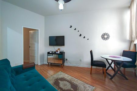 Sala de apartamento para alugar com 1 quarto, 40m² em Centro, Rio de Janeiro
