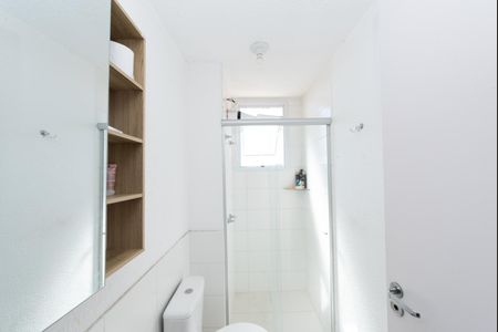 Banheiro de apartamento à venda com 2 quartos, 55m² em Jk, Contagem