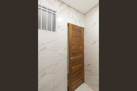 Banheiro de apartamento para alugar com 2 quartos, 50m² em Vila Curuçá Velha, São Paulo