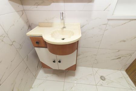 Apartamento para alugar com 50m², 2 quartos e sem vagaBanheiro